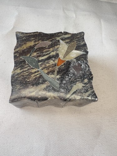 Vintage soapstone trinket box - trinket,