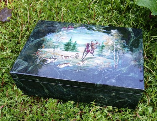 Marble trinket box hunting - marble,