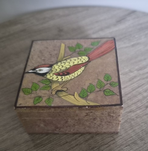 Vintage painted stone trinket - painted,